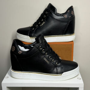 Sneakers Guess